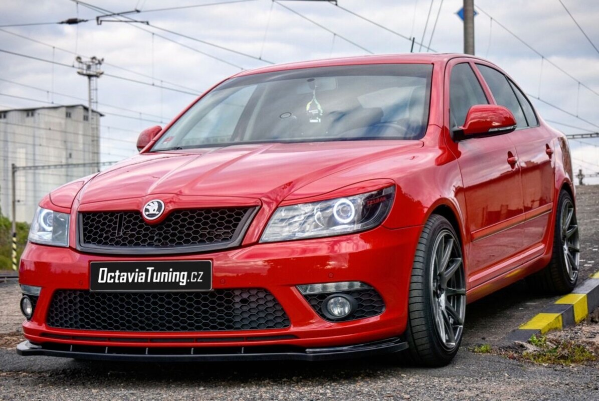 MRACITKA SKODA OCTAVIA 2 FL - 14