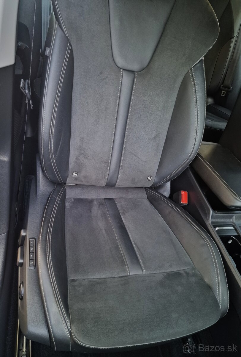 Škoda Octavia Combi 2.0 TDI SCR Style DSG - 14