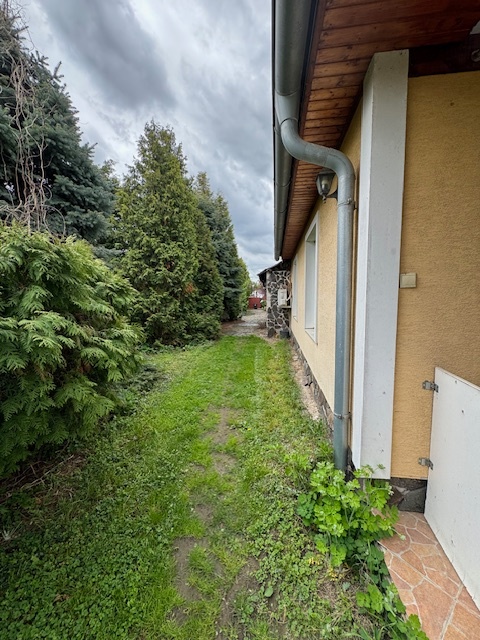 PREDAJ - dvojgeneračný rodinný dom Váhovce, okr. Galanta - 14