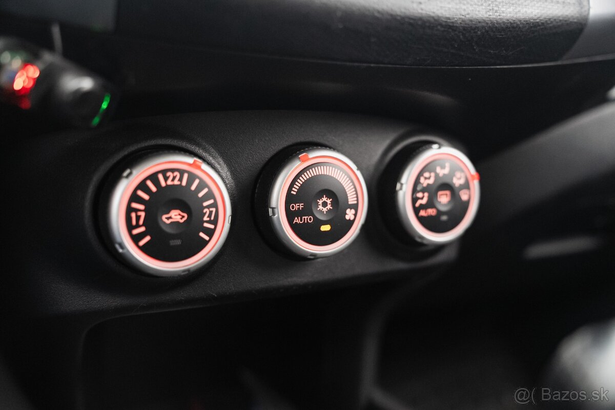 Peugeot 4007 2.2 HDi 4WD - 14