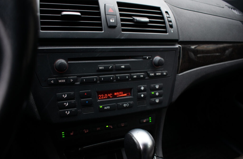 BMW X3 xDrive 2.0d A/T - 14