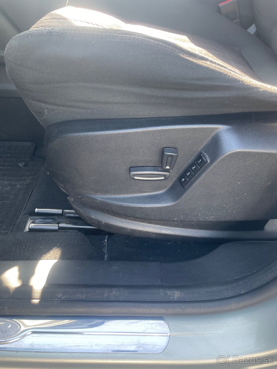 Predám Ford S max 2,0tdi 103kw rv-2010 - 14