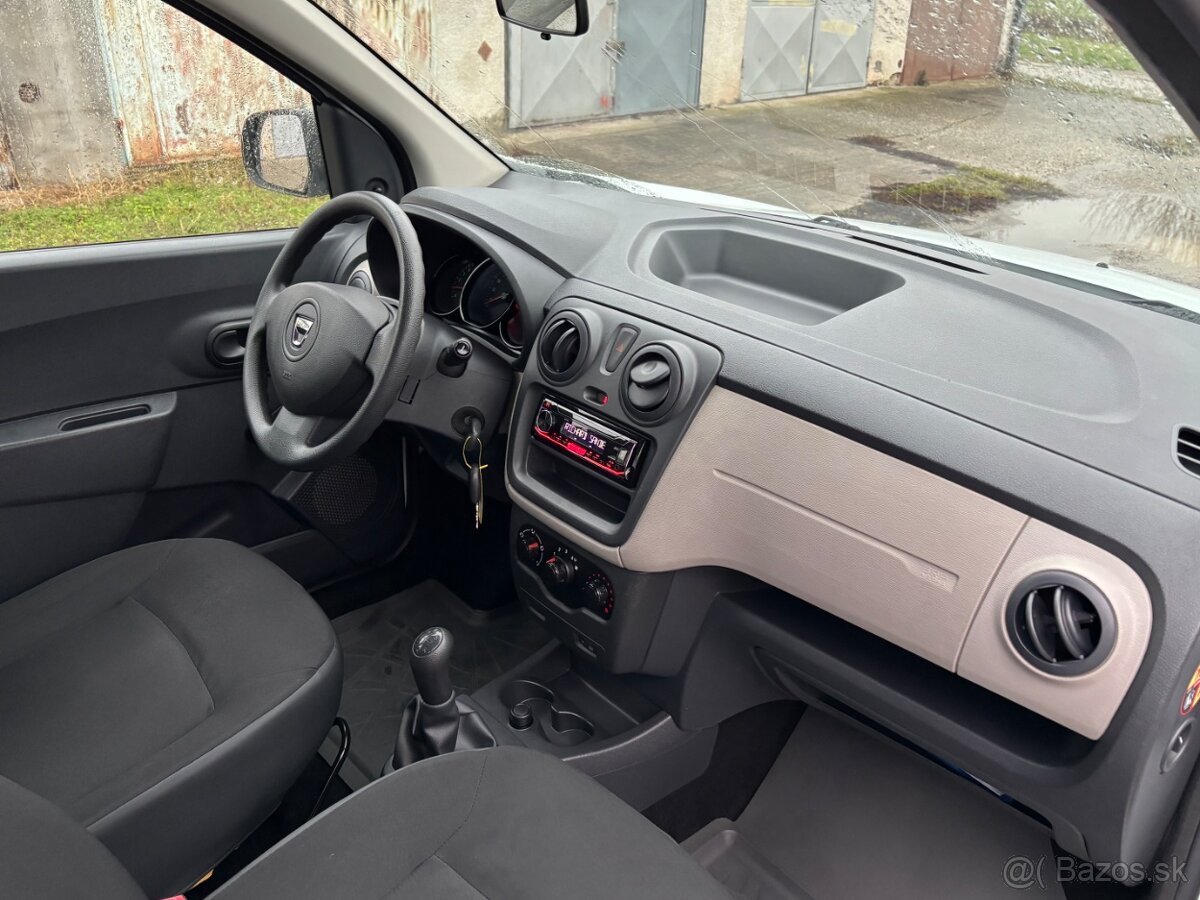 Dacia Lodgy 1.6i - 14