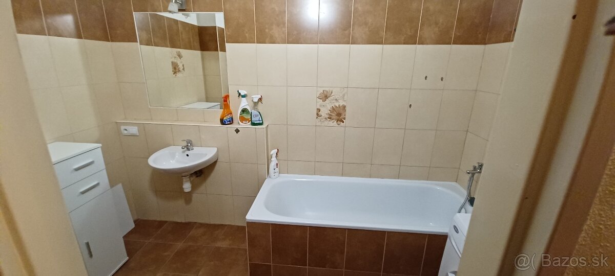 Prenájom 3-izbového bytu - 14