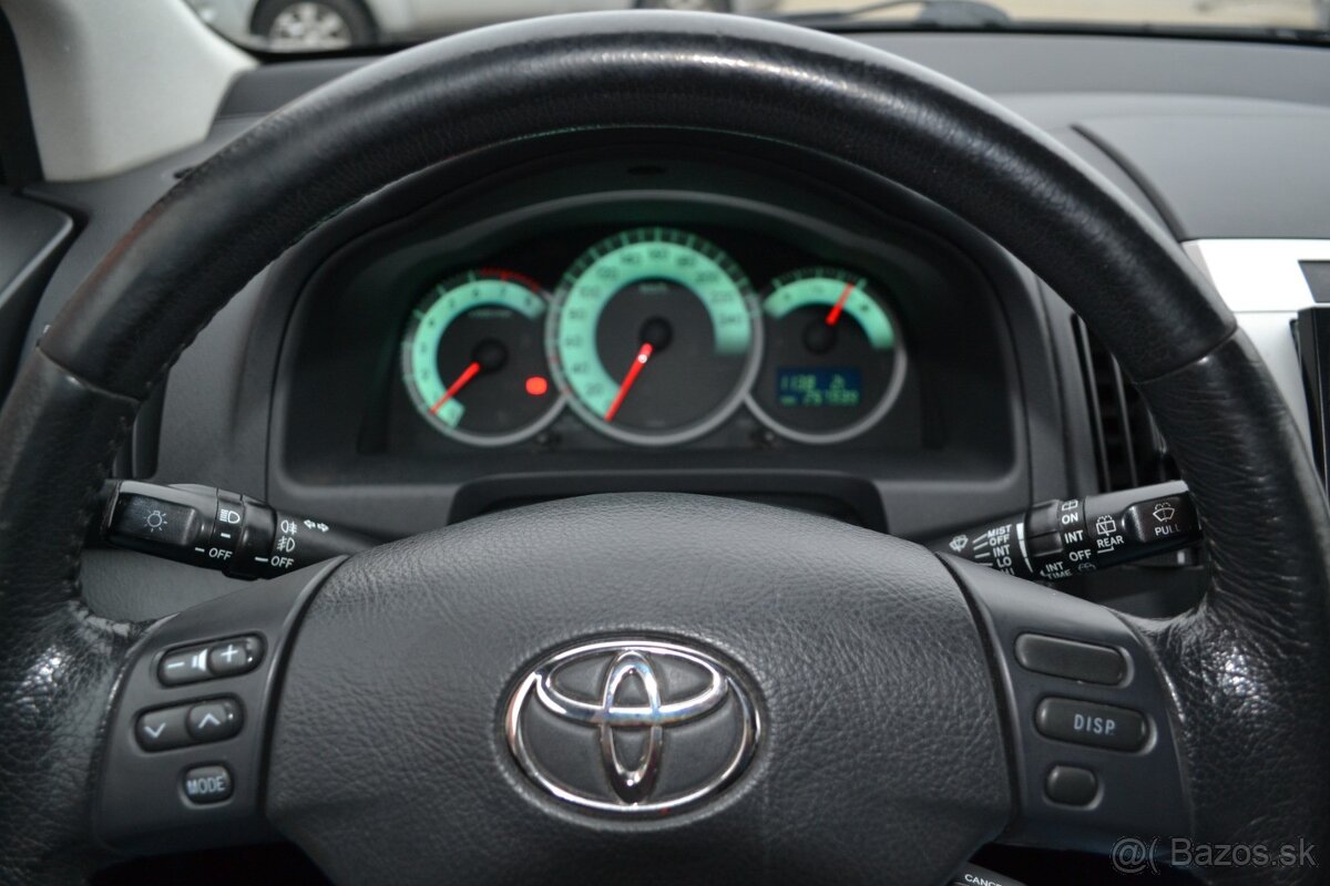 Toyota Corolla Verso 1.8 VVTi 7-miestne - 14