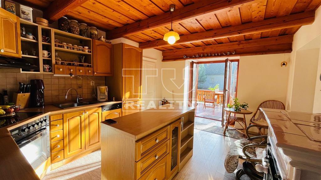 TUreality ponúka nádhernú zrekonštruovanú usadlosť 25... - 14