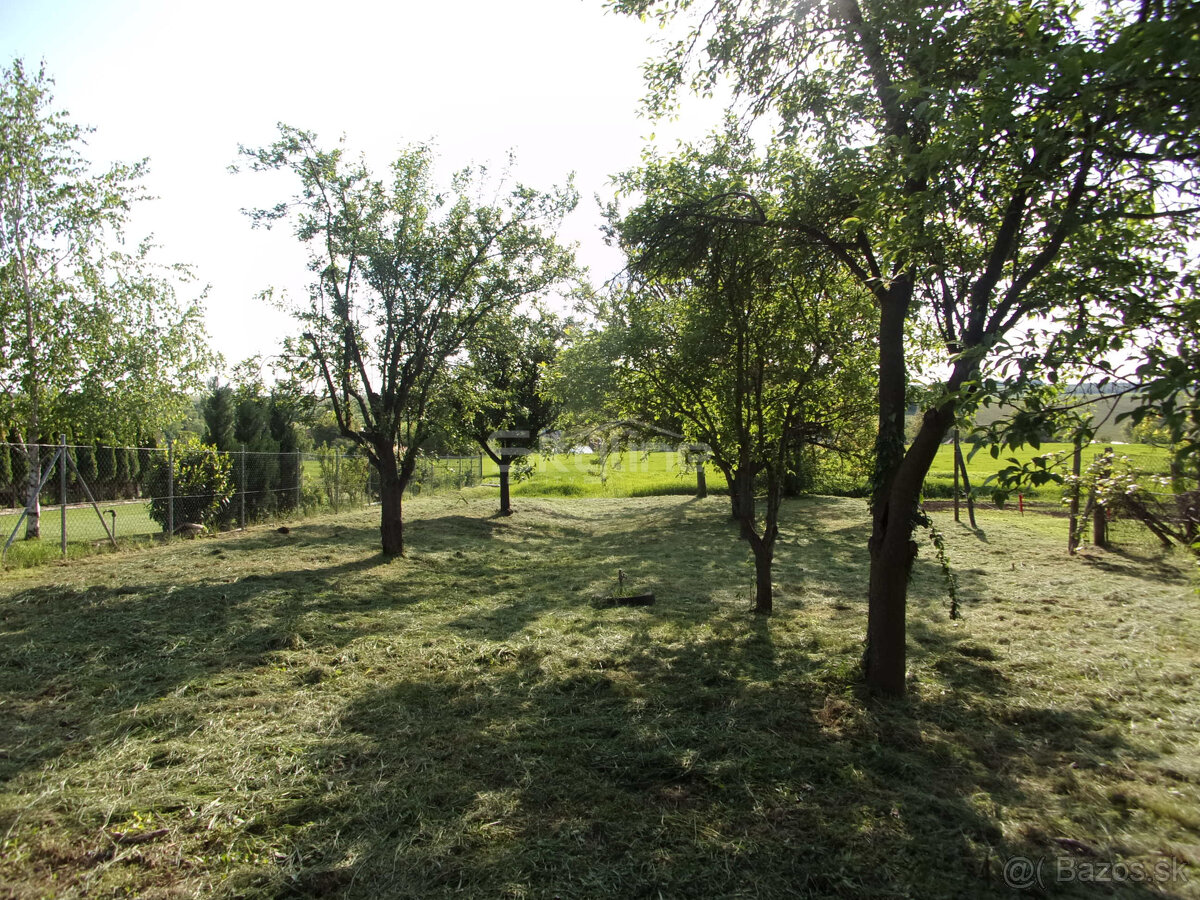 Exkluzívne na predaj vidiecky dom, pôvodný stav, pozemok  21 - 14