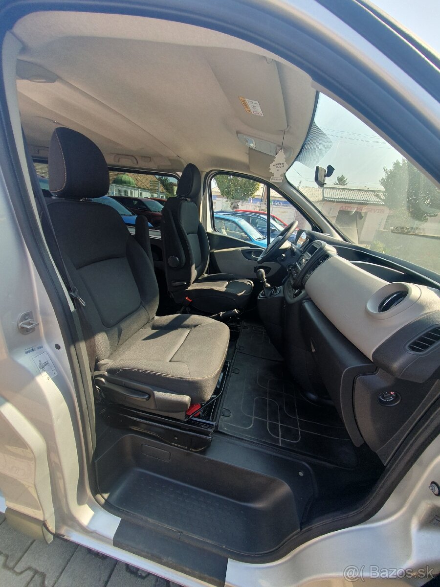Renault Trafic 1,6dci - 8 miestny - 14