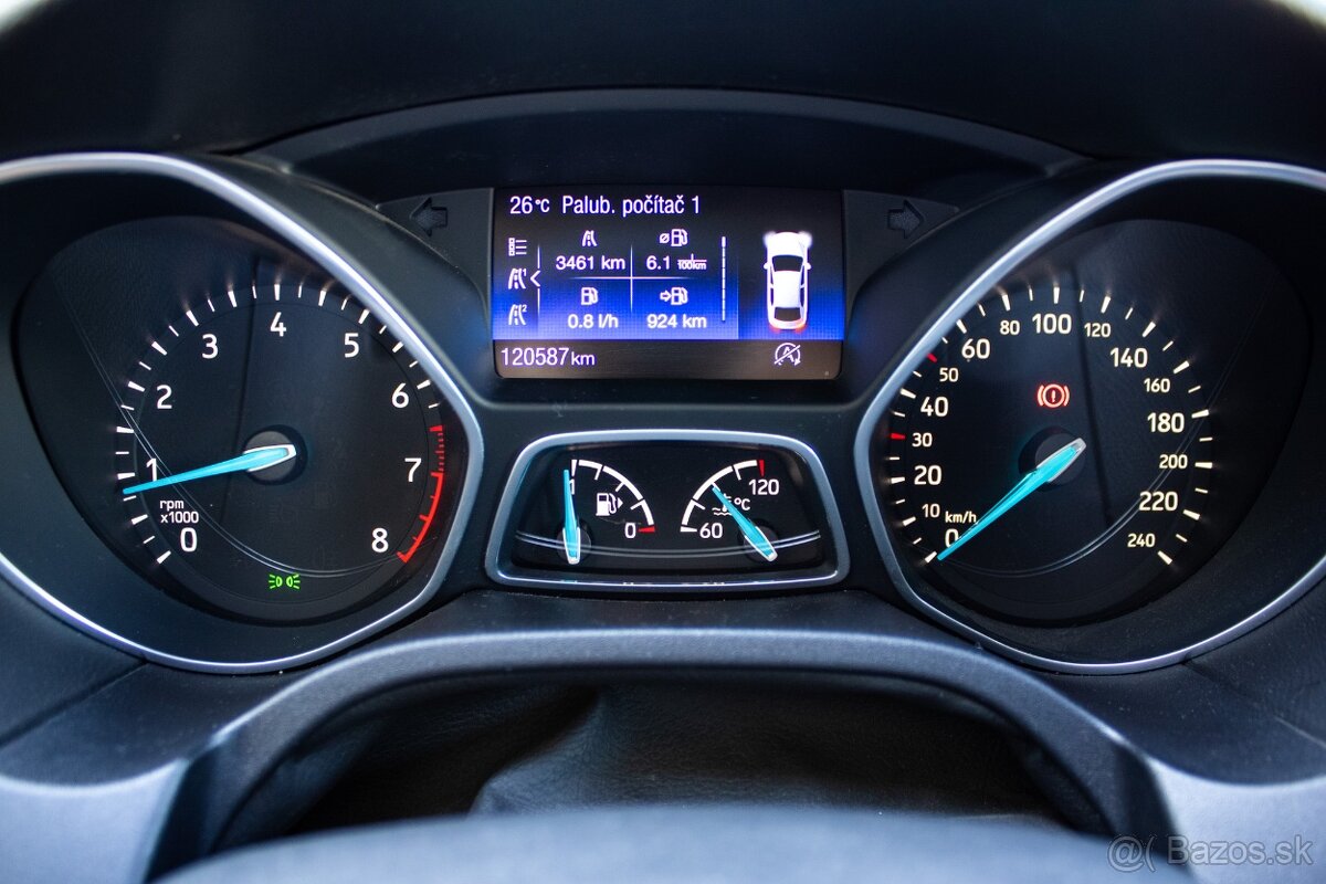 Ford Focus Kombi 1.0 EcoBoost Business X 2017 - 14