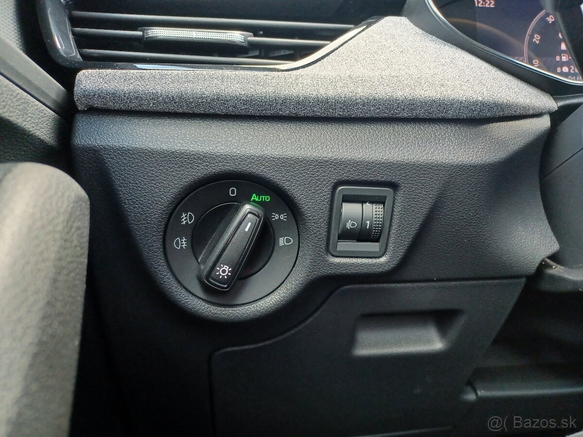 Škoda Kamiq Selection 1,0 TSI 85kW 6MP - 14