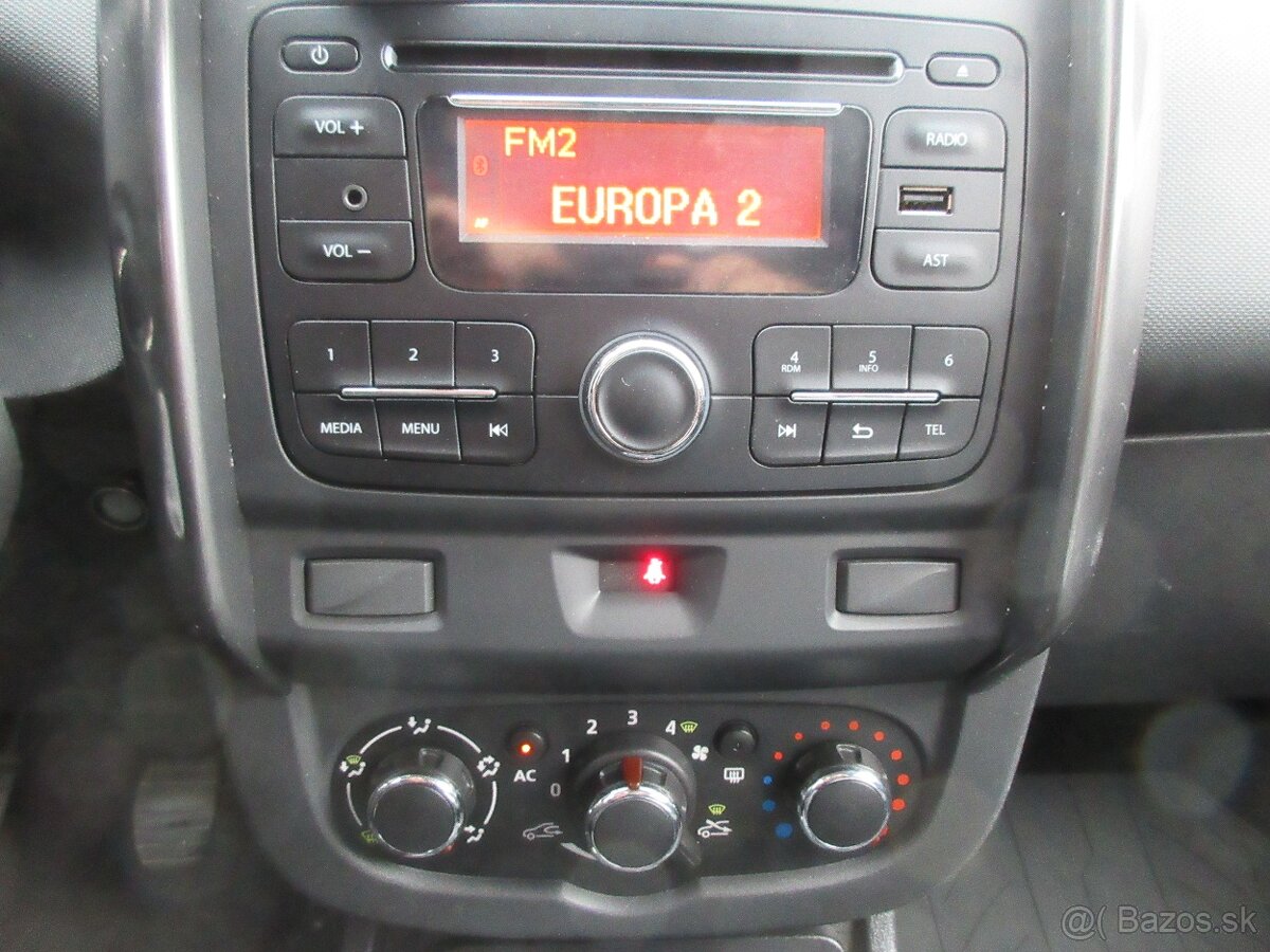 Dacia Duster 1.5 dCi FAP 4x4 s odp. DPH - 14