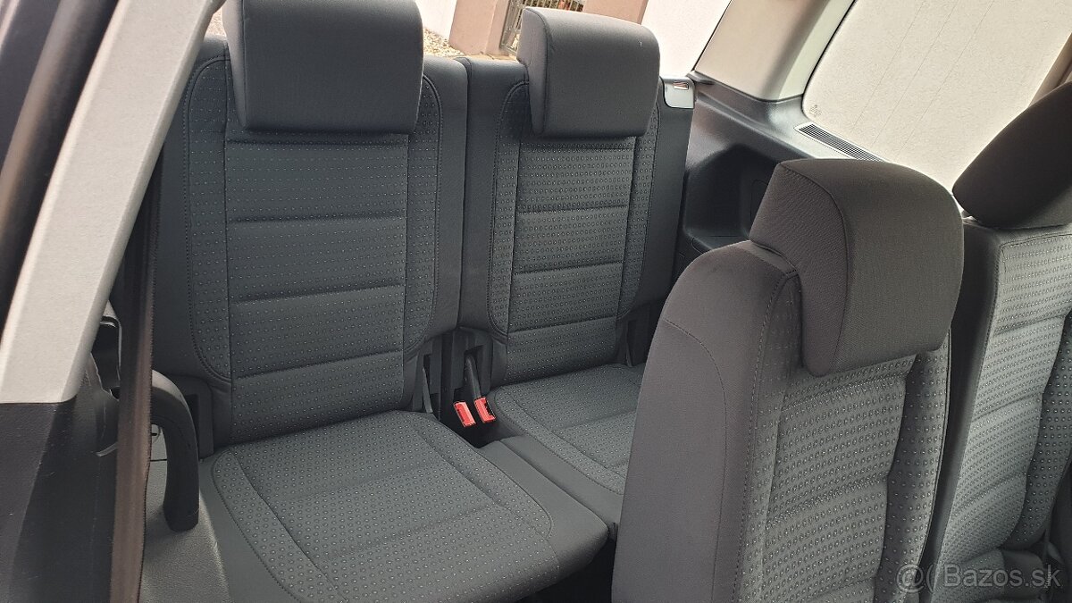 Touran 1,9 TDi, 77kW, DSG-automat, 7-miestny, ťažné - 14