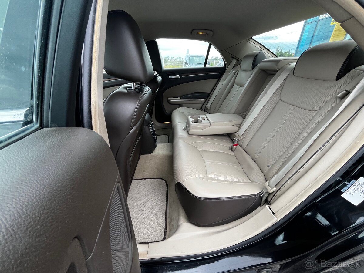 Lancia Thema 3.0, Chrysler 300C,176 kw, Automat - 14