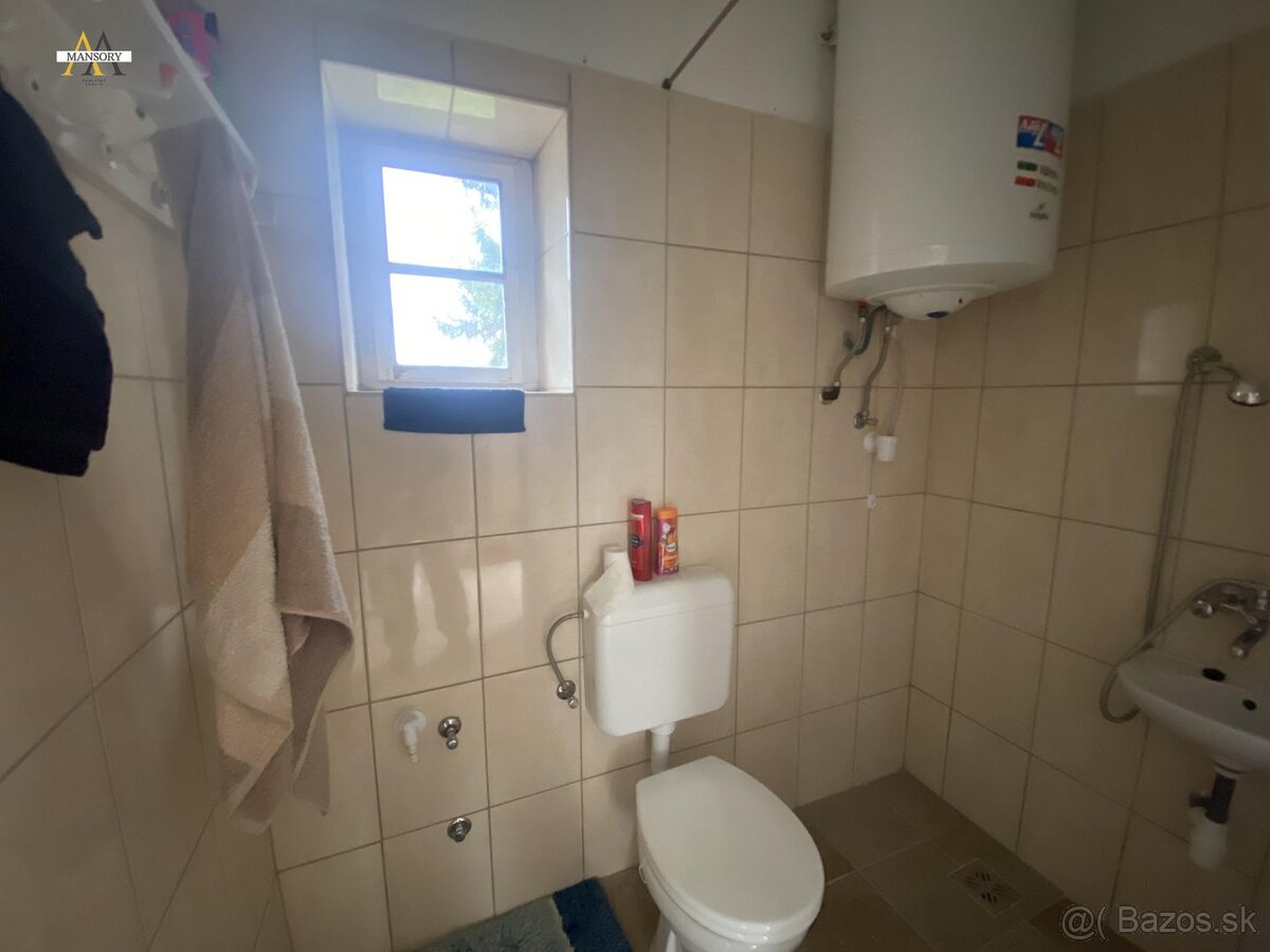 Na predaj 4 izbový rodinný dom za 33 000 eur na pozemku 174 - 14