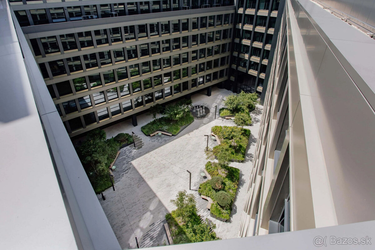 Prenájom obchodného priestoru 333 m² v skvelej lokalite v ce - 14