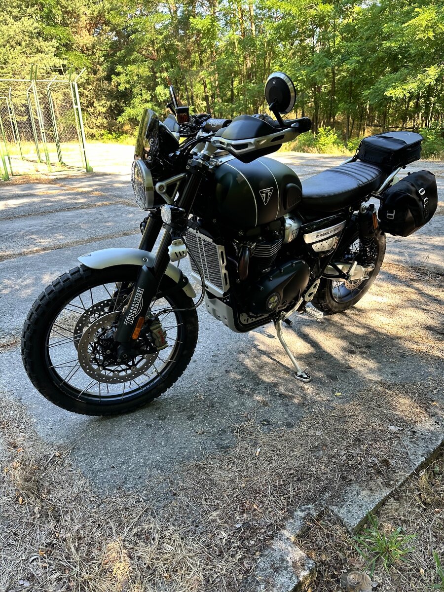Triumph Scrambler 1200 - 14