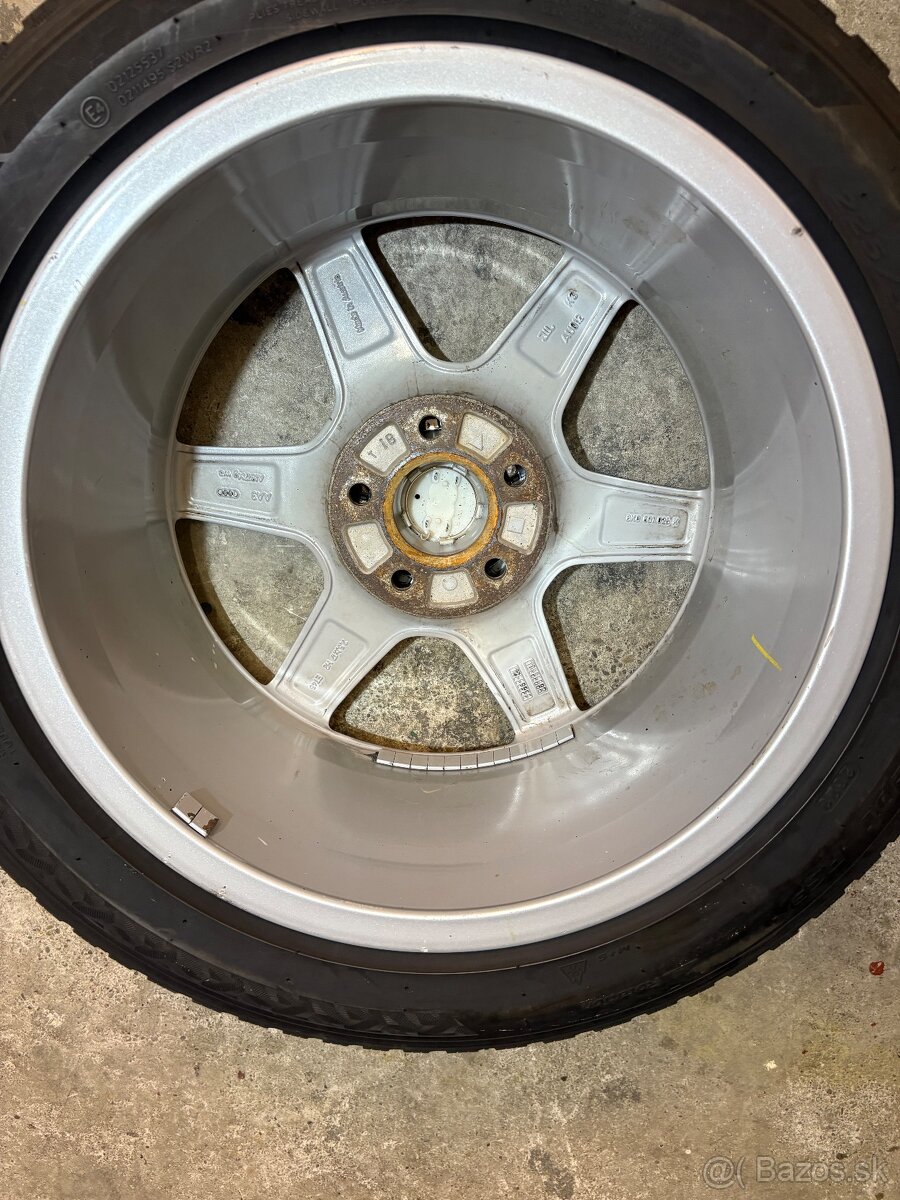 Zimní kola Audi 225/50R17 - 14