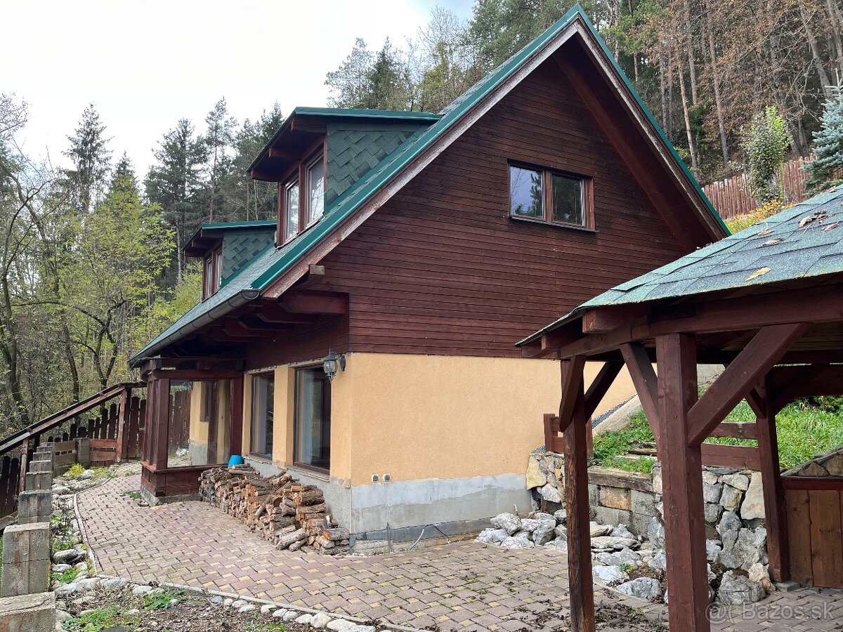 Predaj domu v obci Valaská. - 14