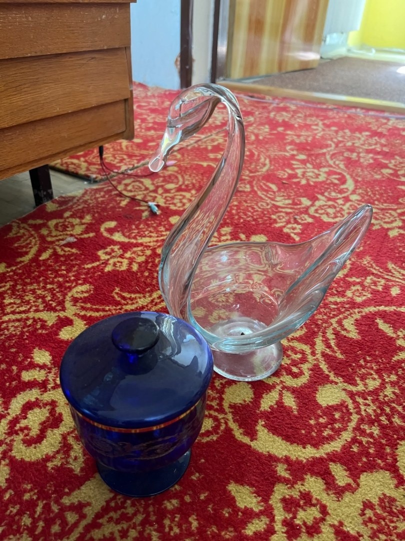 porcelán, keramika sady hrnečků, talířků, váz - 14