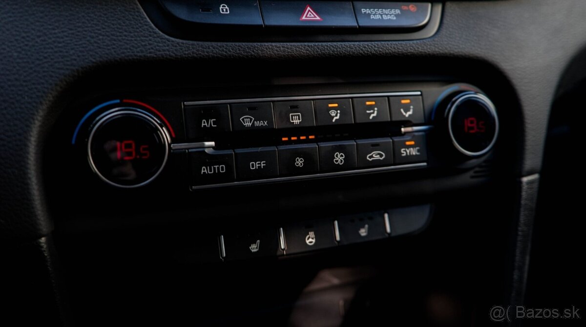 Kia Ceed SW 1.5 T-GDi GT-Line - 14