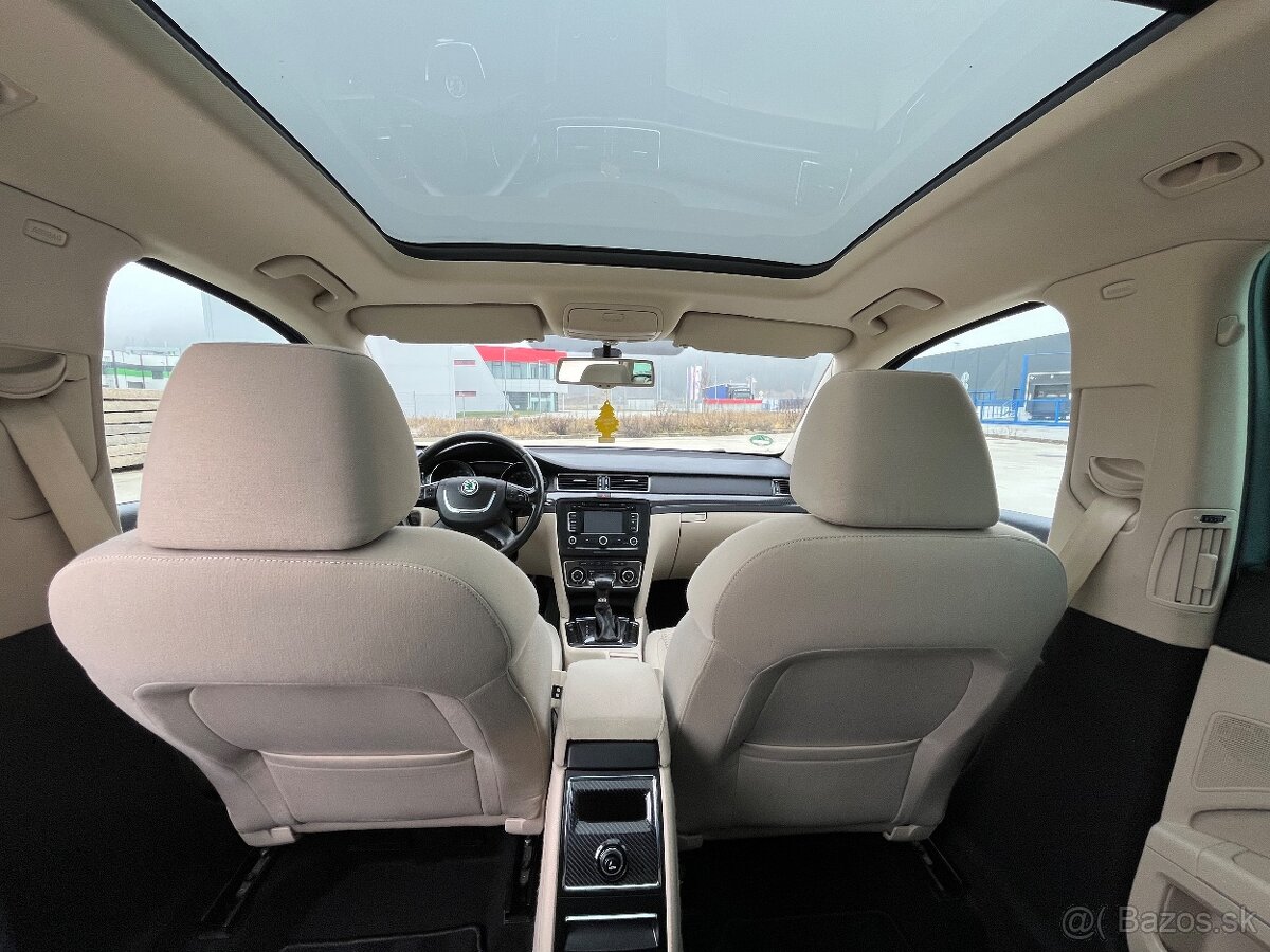 Škoda Superb II Combi 2.0TDI DSG Elegance,Panorama - 14