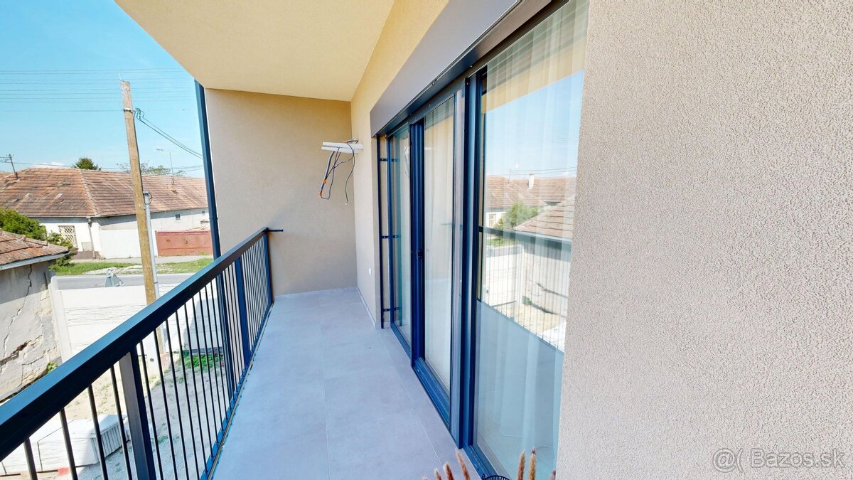 1. ETAPA SKOLAUDOVANÁ Výnimočné bývanie, ktoré si zamiluj - 14