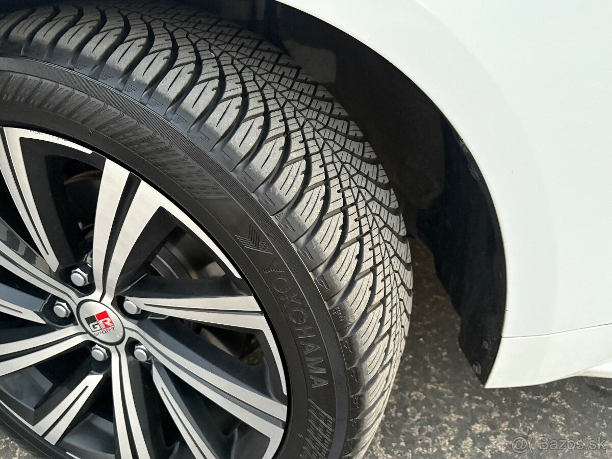 Toyota Corolla 2.0 HYBRID ST / FULL LED - 14