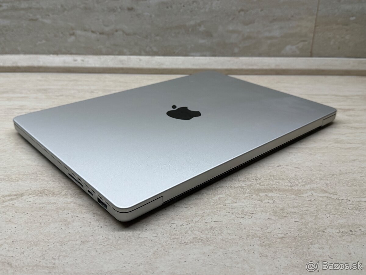 MacBook Pro 14" M3 Pro 18GB/1TB, batéria: 100%, 9 cyklov - 14