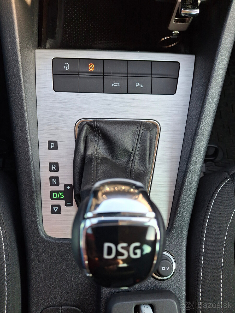 ŠKODA OCTAVIA III Combi TSI 132KW benzín - 14