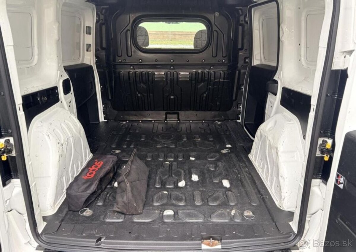 Fiat Dobló 1.6 JTD MultiJET nafta 77 kw - 14