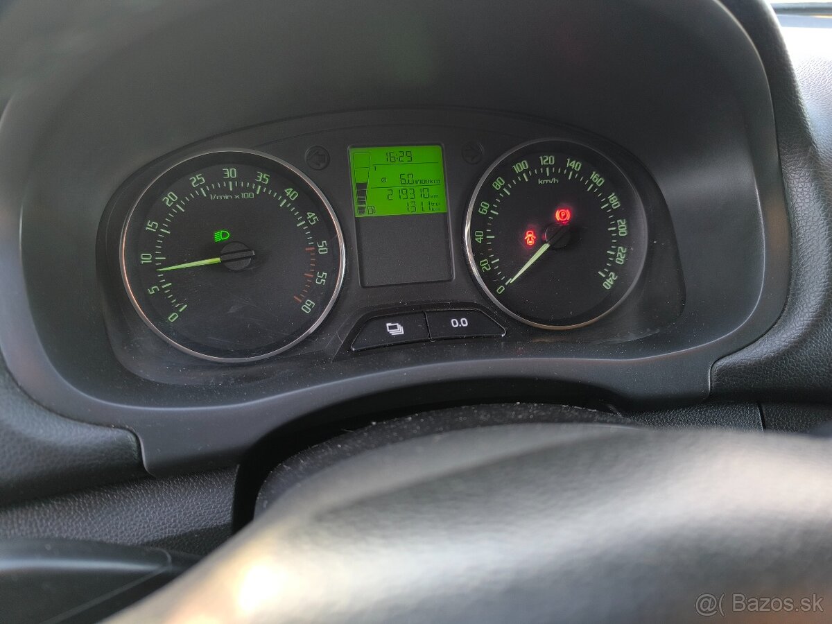 Škoda fabia combi 1,6TDi 55kW 11/2013 - 14