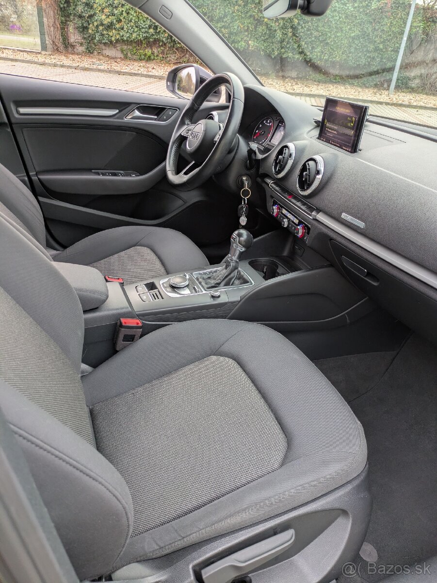 Audi A3 SPORTBACK 2017 - 14