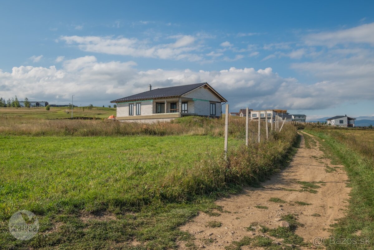Stavebný pozemok pri golfovom ihrisku - Malý Slavkov - 14