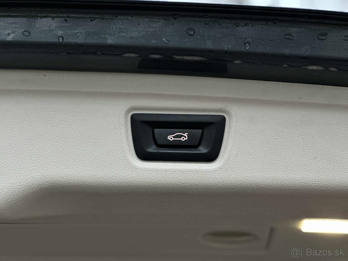 BMW Rad 3 Touring 318d mHEV A/T - 14