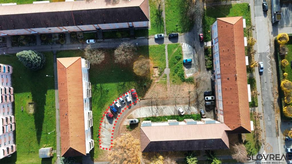 SLOVREAL na predaj kompletne zrekonštruovaný 2,5i byt, Žiar - 14