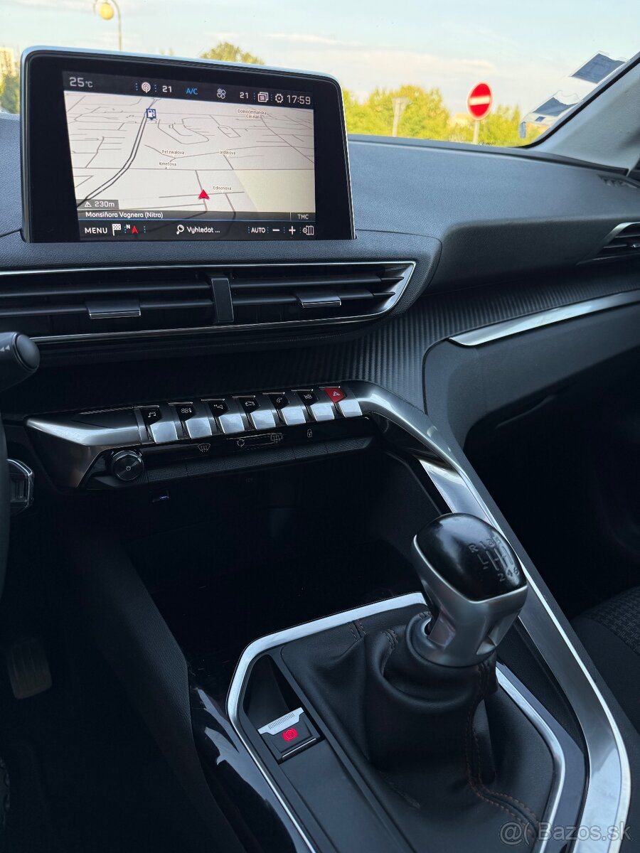 Peugeot 5008 7miest 96kW 2020 manual - 14