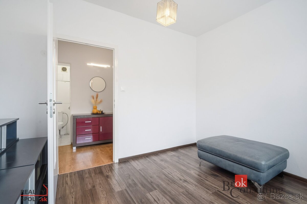 Slnečný a priestranný 3-izbový byt v tichej časti Klokočiny - 14