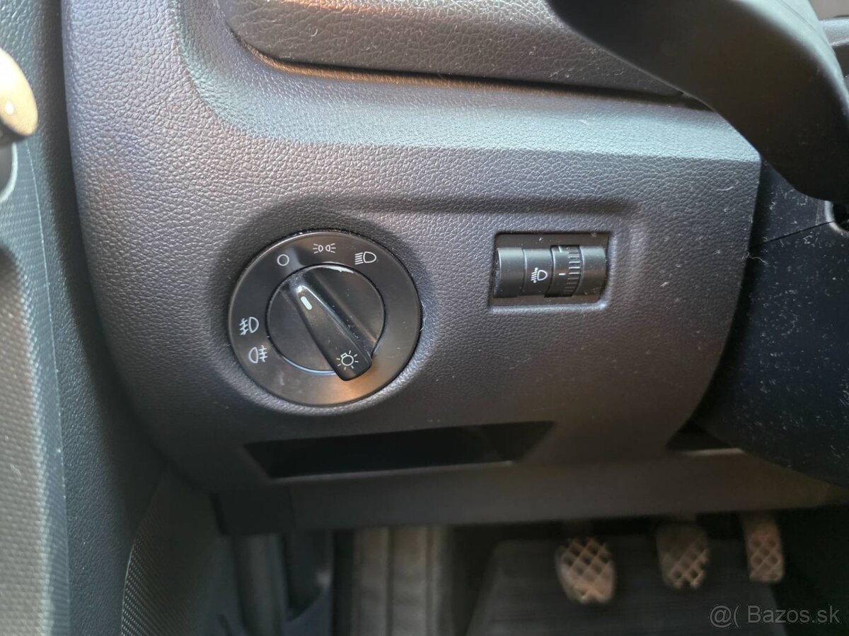 Škoda Fabia Combi 1.2 HTP 12V Ambiente - 14