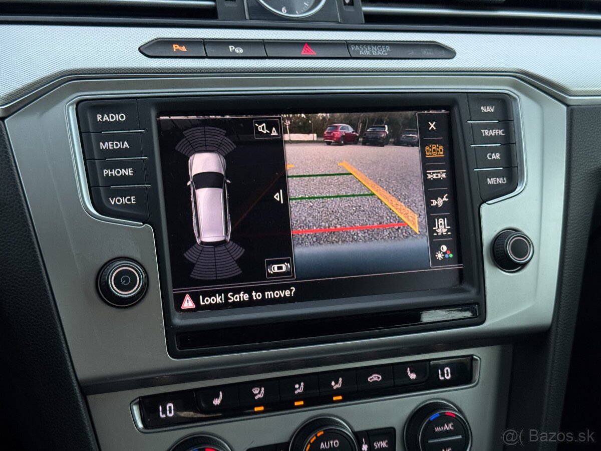 Volkswagen Passat Variant Comfort Line Automat, Ambient,Kam. - 14