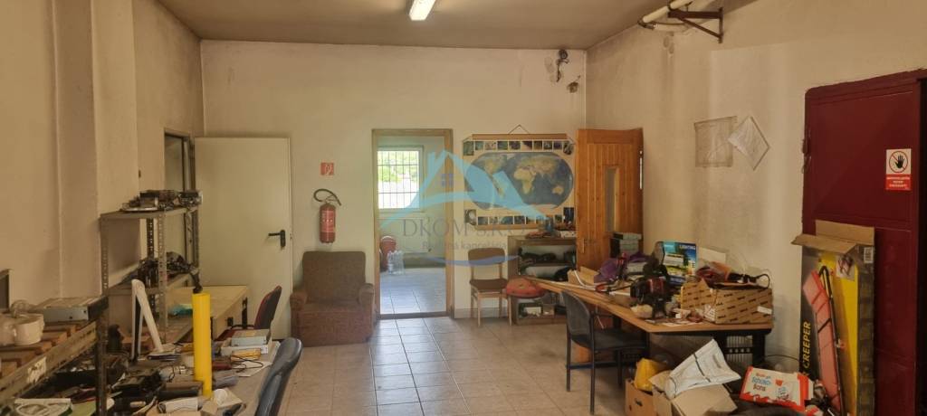 LOGISTICKÉ CENTRUM PRI TRANZITNOM KORIDORE - 14