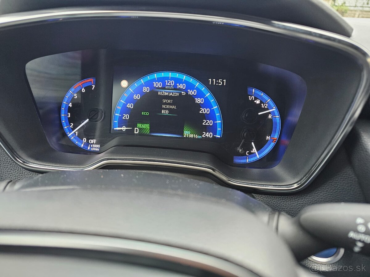 Toyota Corolla Hybrid Combi - 14