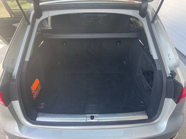 Predám AUDI A4 Avant 2,0 TDi 110 kW 2016 - 14