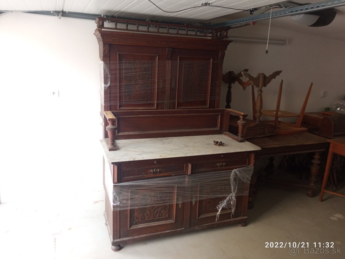 Starožitný nábytok - 14