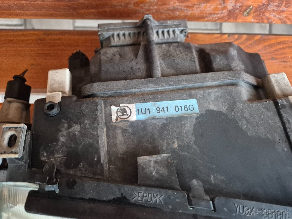 Predám predné svetlá Xenóny pre Škoda Octavia I 1 RS - 14