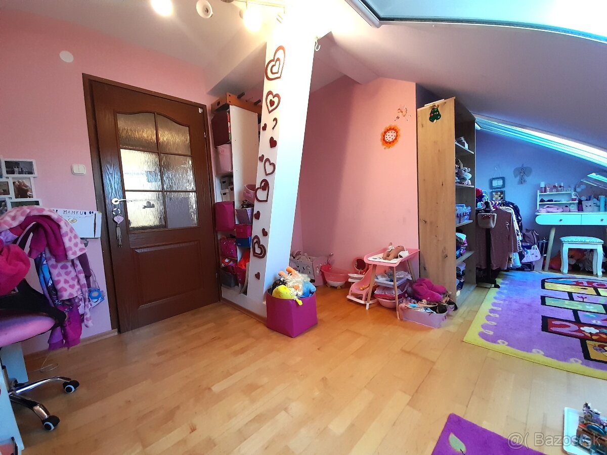 Veľkometrážny mezonetový 4-izbový byt, Nám. Oceliarov Košice - 14