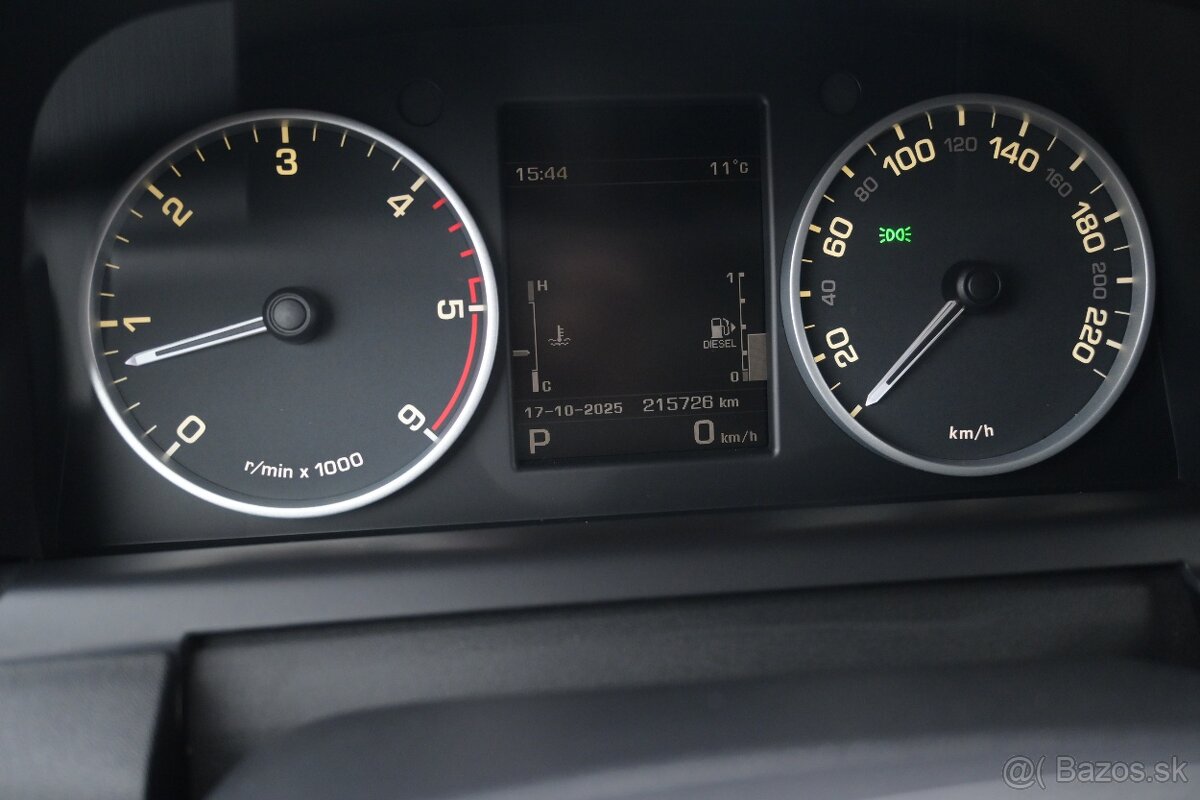 Land Rover Discovery 3.0 TDV6 HSE A/T - 14