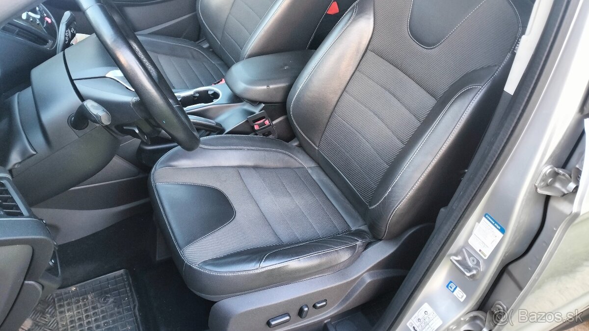 Ford Kuga 2.0 TDCi 110kw Titanium X 4x4 AT/6 - 14