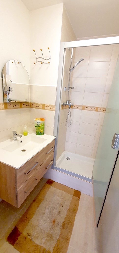 2 IZ. BYT NA PRENÁJOM - 14