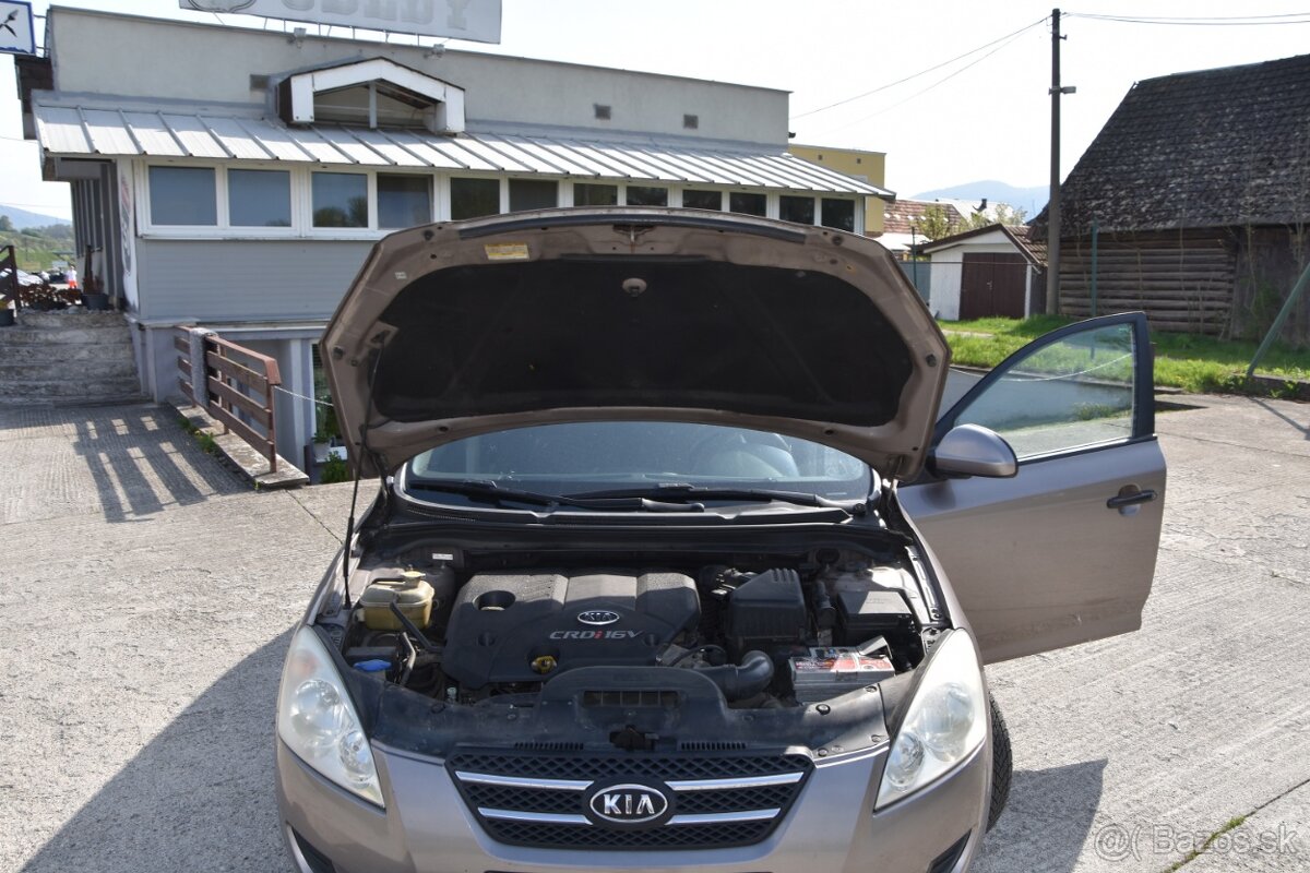 Kia Ceed SW 1.6 CRDi - 14