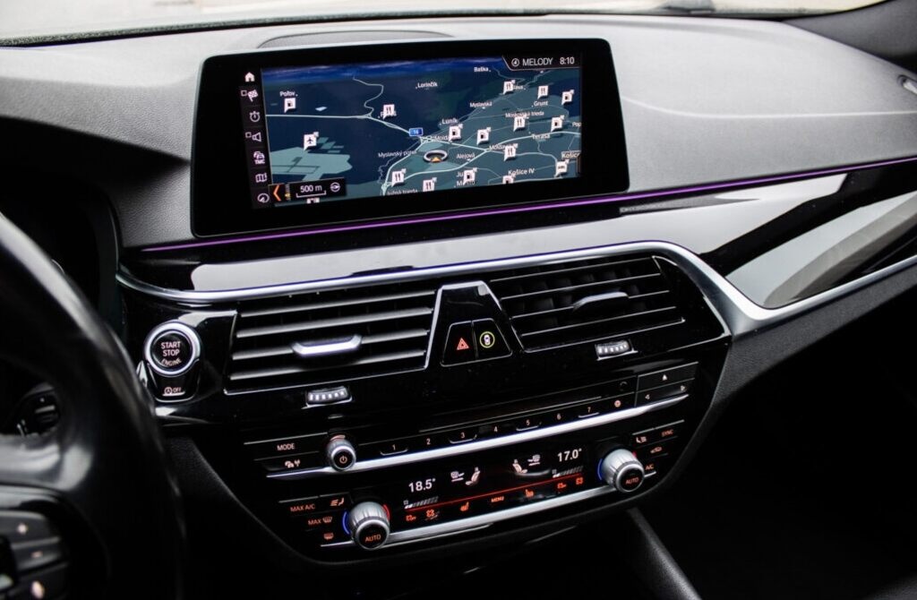 BMW 530d xDrive, 195kW (2019) - 14